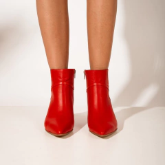 Bota Cuero Corta Taco Bajo - comprar online
