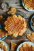 Forma de Waffles Coração em Silicone para Air Fryer 18cm