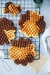 Imagem do Forma de Waffles Coração em Silicone para Air Fryer 18cm