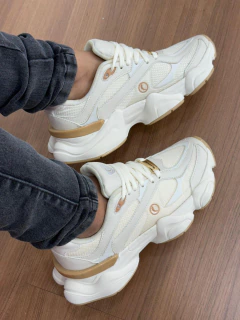 Tenis Zion Off/Caramelo Ref 067