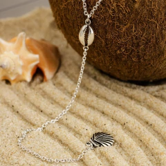 Colar Gravatinha Conchas - comprar online