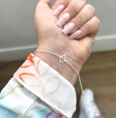 Pulseira Coração quente na internet
