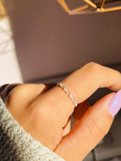 Anel Aparador corações com pedras na internet