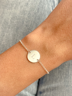 Pulseira elos medalha INICIAL - comprar online