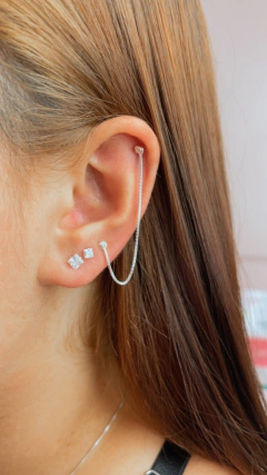 Corrente Ear Line (sem brincos) - comprar online