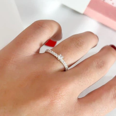 Anel Solitário com pedras - comprar online