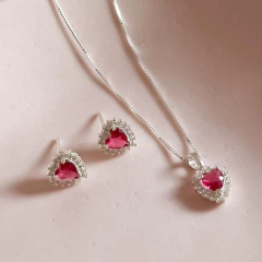 Conjunto coração cravejado zircônia rubelita - comprar online