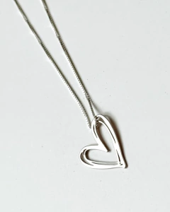Colar Prata 925 coração riscado - comprar online