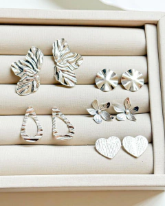 Imagem do Brinco Prata 925 Flor orgânica