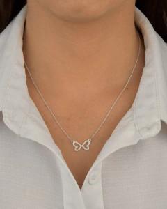 Colar Prata 925 borboleta coração cravejado - Sabrina Pratas | Joias delicadas em prata 925