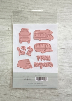Troquel Happy Camper Memory Loquer Lora Bailora - comprar online