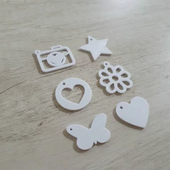 Kit Charms Surtidos Blancos x6u en internet