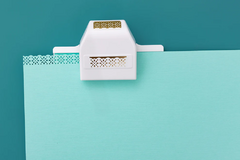 Bordeadora Scallop Daisy We R Memory Keepers - comprar online