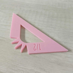 Imagen de Triángulo Esquinero 1/2