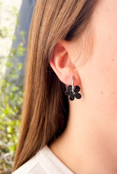 Aros flores black vidrio murano - comprar online