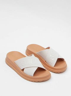 Chinelo Petite Jolie Smash White/Avela PJ6812II - June Online