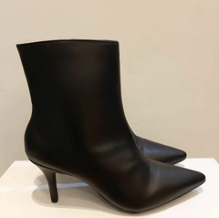 Bota Bico Fino Napa Cali C/Sarja Preto - comprar online