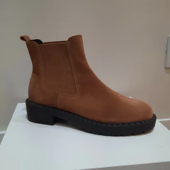 BOTA GIULIA DOMNA CAMURÇAO CAMEL