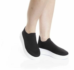 TENIS PETITE JOLIE KNIT/J-LASTIC PRETO/ PRETO - June Online