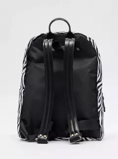 Mochila Petite Jolie Teen Zebra/Preto PJ11055 - loja online