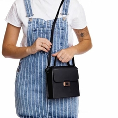 Bolsa Petite Jolie Soul Pj10314 Preto/Ouro - June Online
