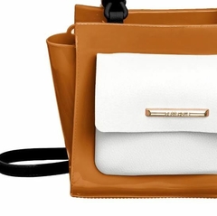 BOLSA PETITE JOLIE LOVE PJ10759 AMBAR/ PRETO/ SNOW na internet