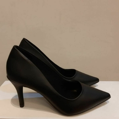 Scarpin Napa Cali c/Sarjan Preto Bico Fino - comprar online
