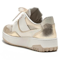 TENIS CASUAL VIA MARTE OFF WHITE/DOURADO na internet