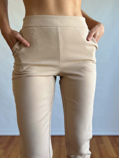 The Nude Pant en internet