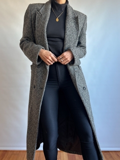 The Grey Coat - comprar online