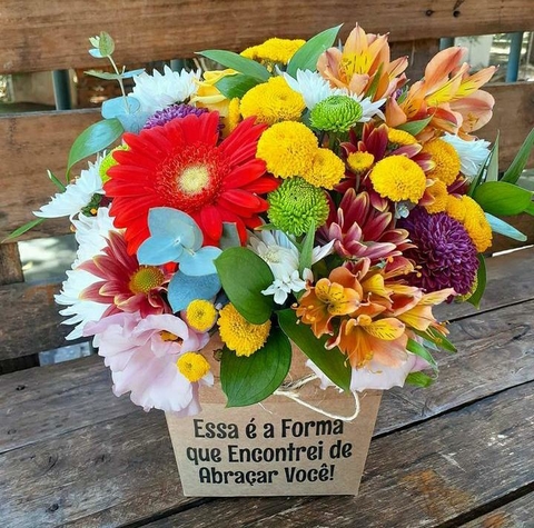 BOX ABRAÇO CARINHOSO