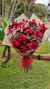 Buquê com 12 rosas colombianas - comprar online