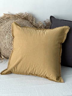 ALMOHADÓN TUSOR FLECOS Maíz en internet