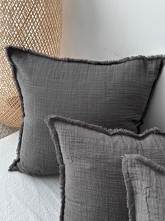 ALMOHADÓN IGGY Gris Oscuro - tienda online