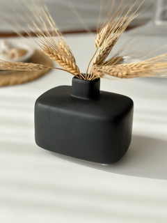 FLORERO MILOS Negro - tienda online