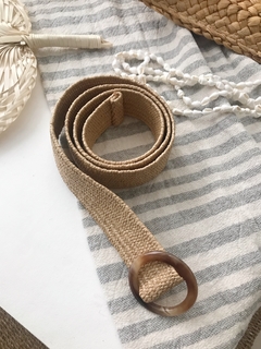 CINTURÓN DE RAFIA Hebilla Carey