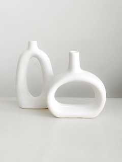 SET X 2 FLOREROS CURVOS Cerámica - tienda online