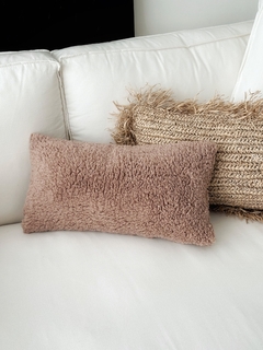 ALMOHADÓN SHERPA 50x30 - tienda online