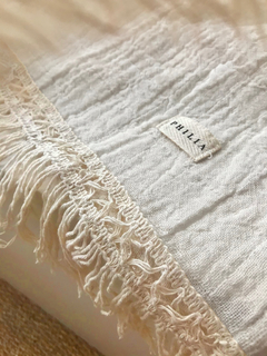 MANTEL HINDI Offwhite