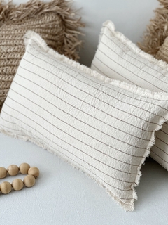 ALMOHADÓN PETRA Rayas 50x30 - tienda online
