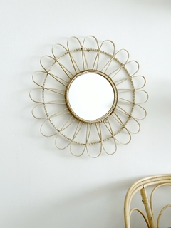 ESPEJO FLOR II BAMBÚ - PHILIA DECO