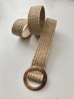 CINTURÓN DE RAFIA Hebilla Carey - PHILIA DECO