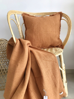 ALMOHADÓN WAFFLE Canela 50x50