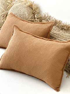 ALMOHADÓN WAFFLE Canela 60x40 - comprar online