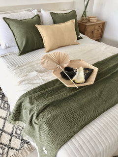 PIE DE CAMA NIDO Verde