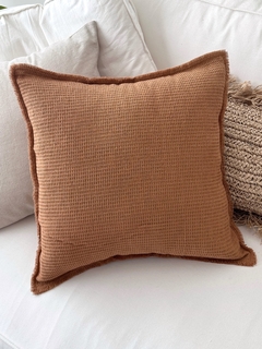 ALMOHADÓN WAFFLE Canela 50x50 - comprar online