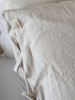 FUNDA DE ALMOHADA Mil Rayas - comprar online