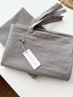 FUNDA DE ALMOHADA Tiritas - Gris Medio - PHILIA DECO