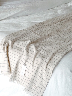PIE DE CAMA PETRA Rayas - comprar online