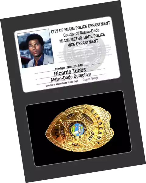 Credencial Doble Miami Vice - Ricardo Tubss